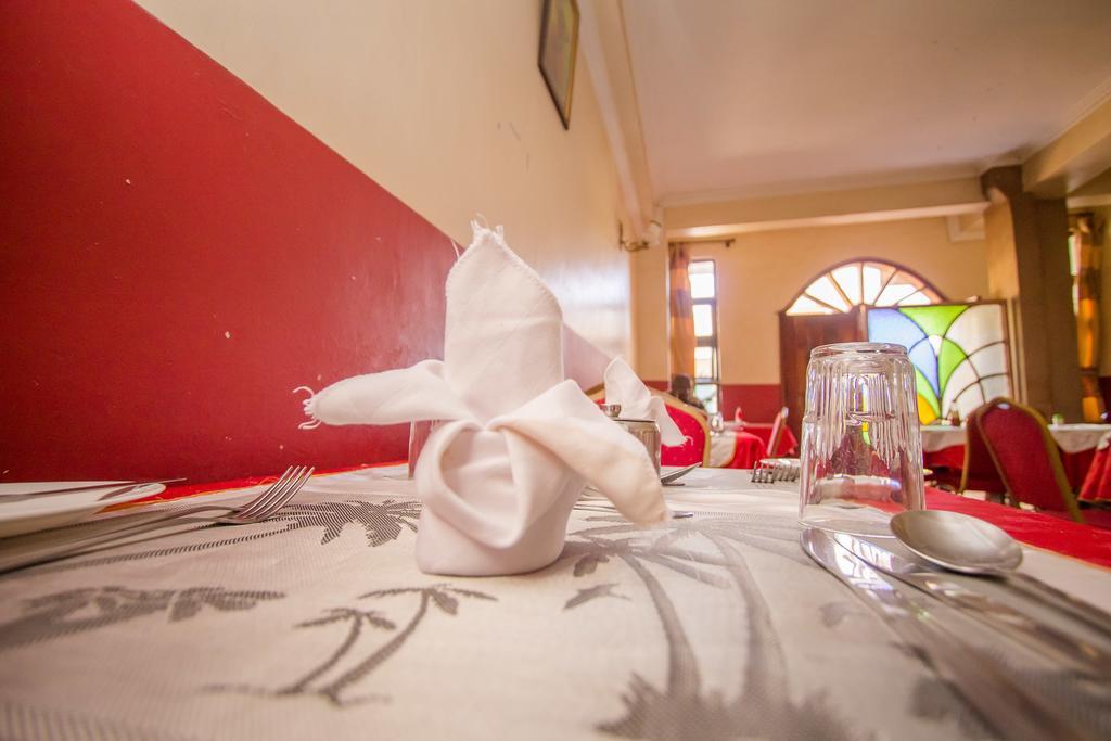 Silver Bells Hotel Isiolo Εξωτερικό φωτογραφία