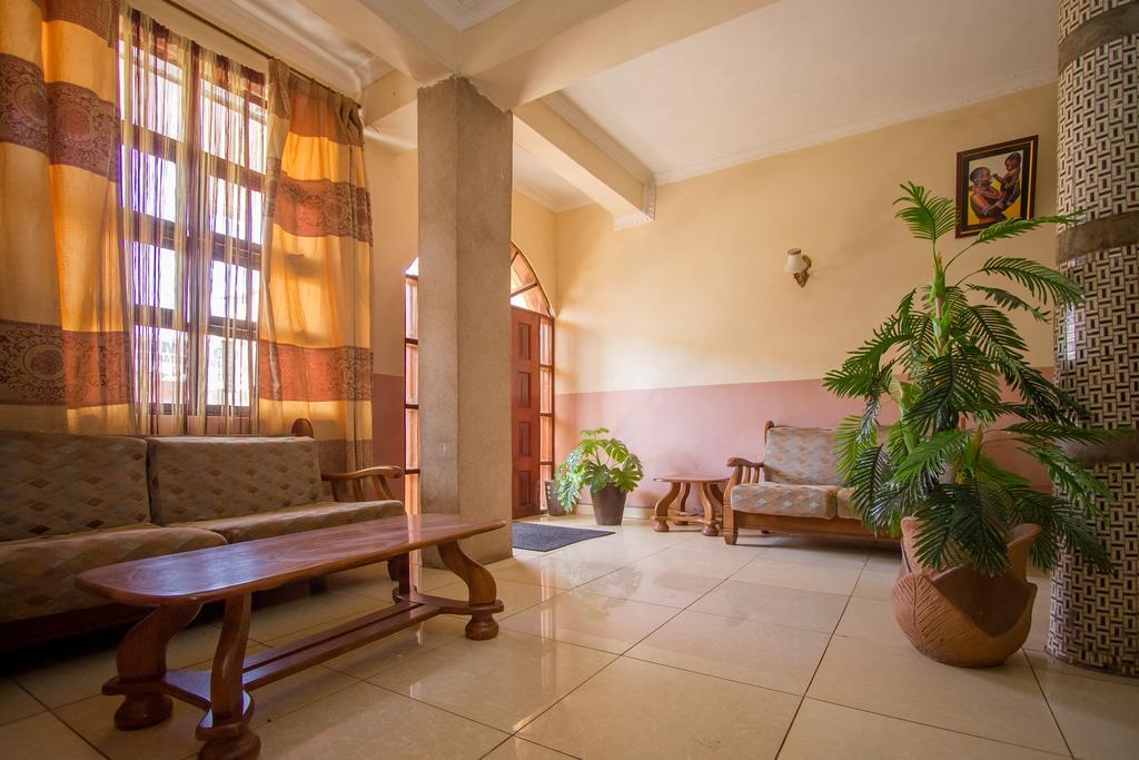 Silver Bells Hotel Isiolo Εξωτερικό φωτογραφία