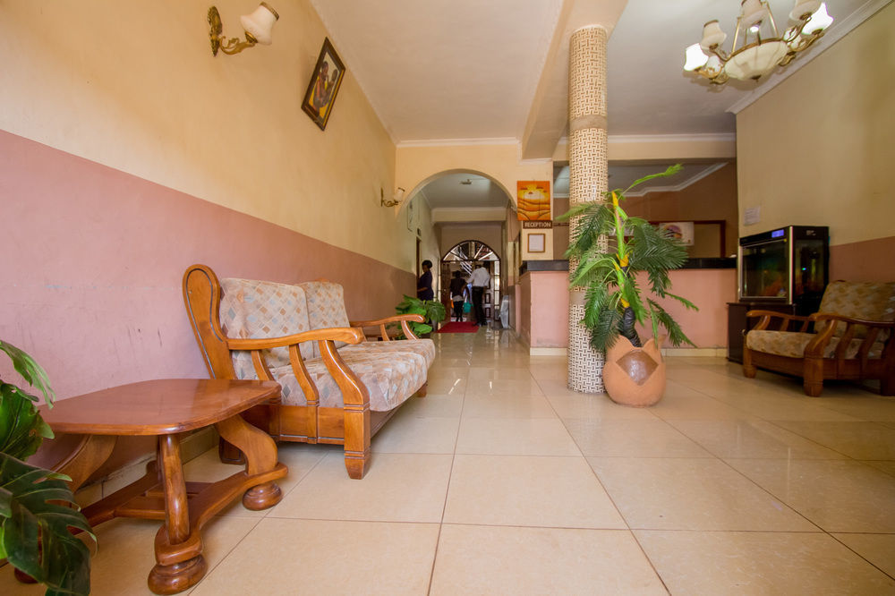 Silver Bells Hotel Isiolo Εξωτερικό φωτογραφία